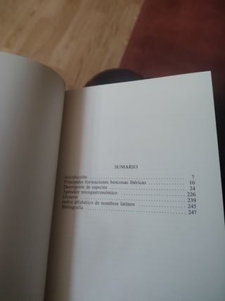 El bosque y sus hongos, 247 páginas