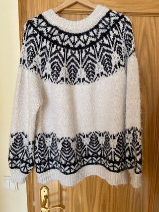 Jersey Pull and Bear tipo oversize