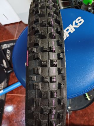 Cubierta Schwalbe drity dan  27.5 2,35