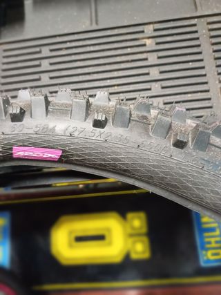 Cubierta Schwalbe drity dan  27.5 2,35