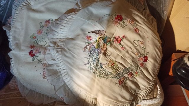 Cojines bordados - Pavo real