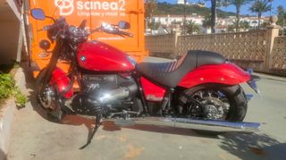 BMW R18 Classic roja