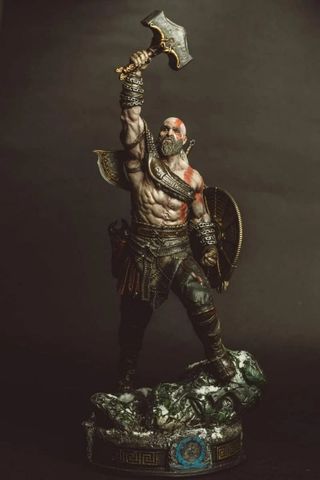 KRATOS figura pintada del vídeojuego god of war