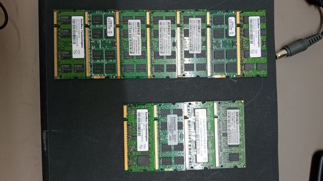 Lote RAM para Laptop DDR2 - 10 módulos