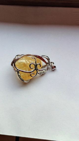 Ciondolo artigianale 18kgp pietra gialla