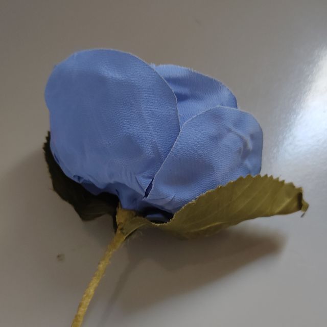 Flor celeste de flamenca modelo rosa