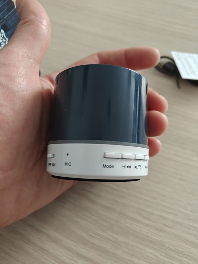 Speaker Bluetooth 8.6