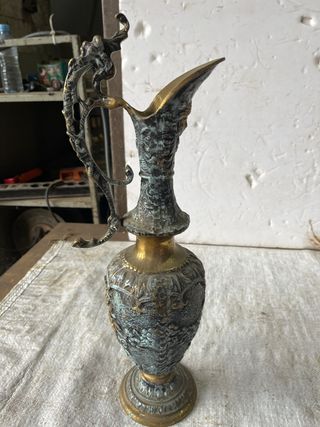 jarrones de metal venta en persona