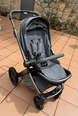 Carrito bebé ligero usado