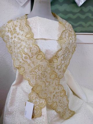 Tela fallera y peinador en oro