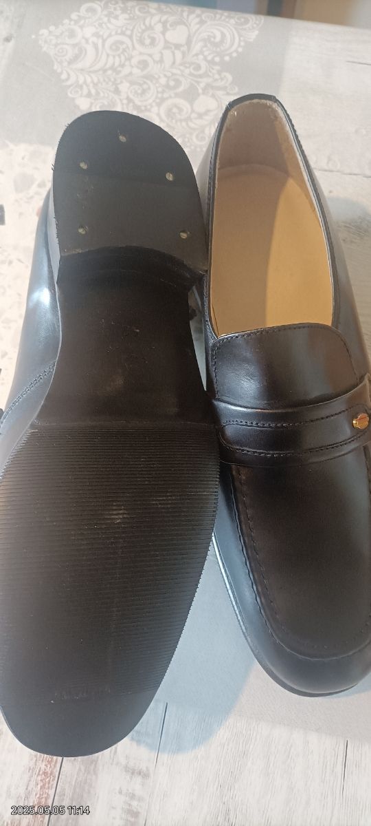 Scarpe mocassino uomo pelle