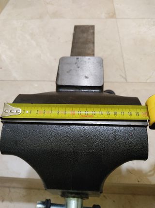 Tornillo banco 200mm - robusto