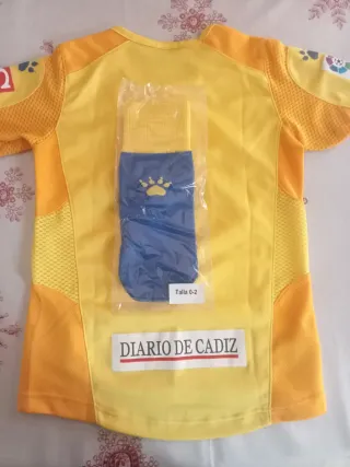 Camiseta Kelme Cádiz C.F. talla niño 0-2