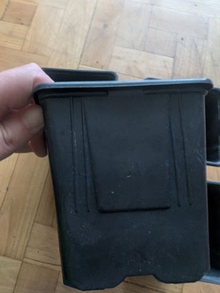 4 macetas plástico negras