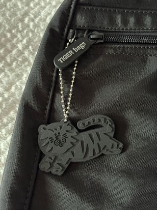 Mochila Antirrobo negra de TIGER BAGS