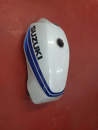 deposito Suzuki GSX 400