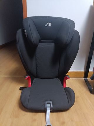 Pack de
2 Sillas coche con Isofix grupo 2,3