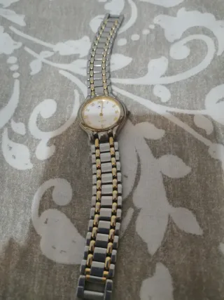 Reloj Lotus mujer dorado plata