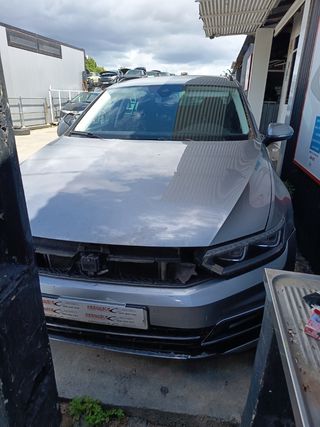 DESPIECE VOLKSWAGEN PASSAT 