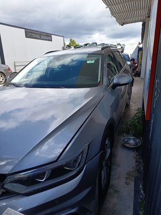 DESPIECE VOLKSWAGEN PASSAT 