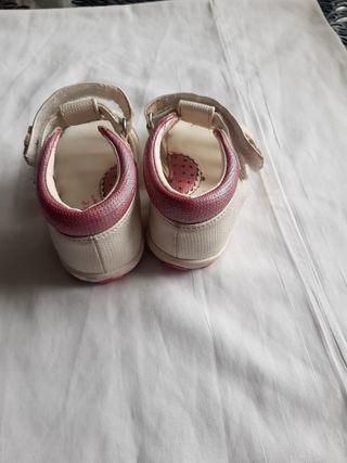 Sandalias para niñas talle 20 para niñas