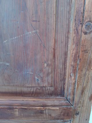 Puerta madera antigua