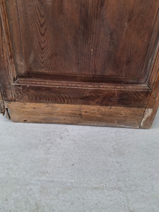Puerta madera antigua