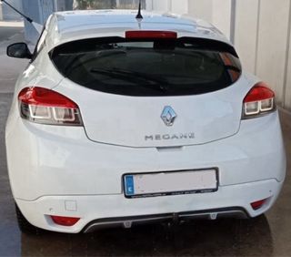 BANDEJA MALETERO RENAULT MEGANE 2014 3P