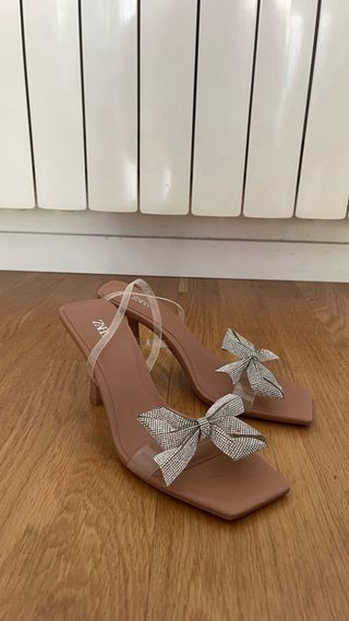 Sandalias Zara tacón beige 39