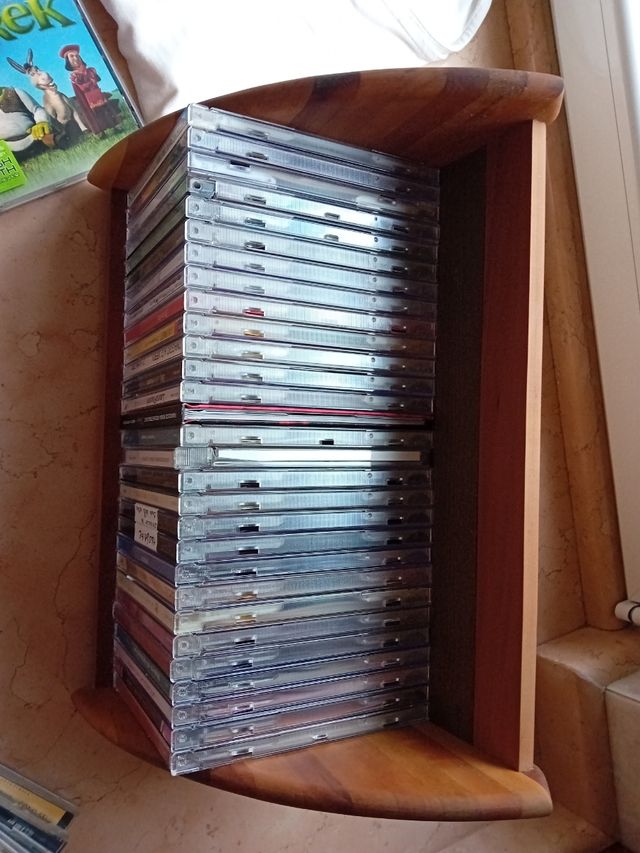 Porta cd legno