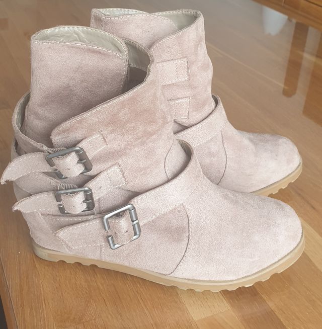 Botas mujer ante beige
