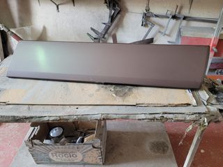 Moldura puerta del.derecha Mercedes 190