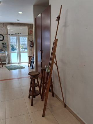 Caballete de madera noble con cremallera. Tengo 6.