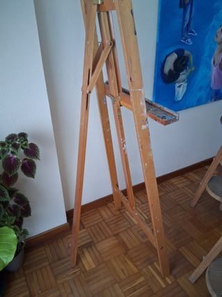 Caballete de madera noble con cremallera. Tengo 6.