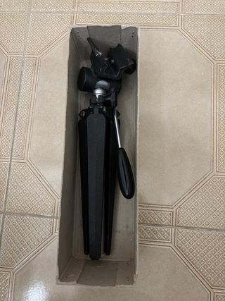 Telescopio y tripode Bushnell