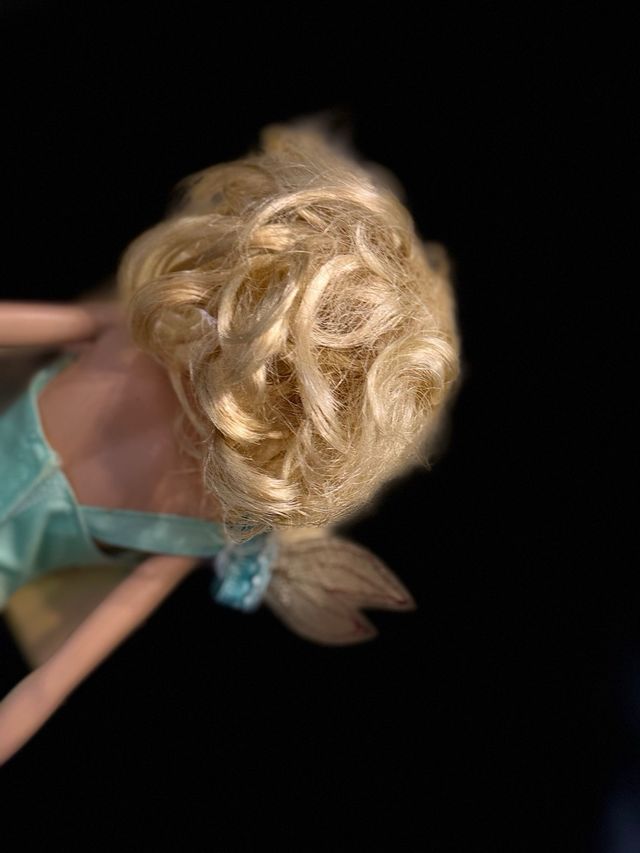 2010 Statue Of Liberty Barbie Doll The World Landmark Series