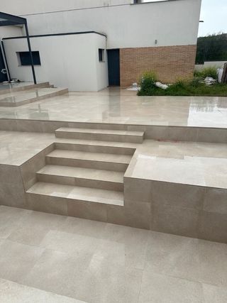 Alquiler gunitadora piscinas taludes autonivelante