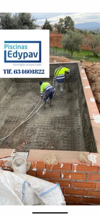 Alquiler gunitadora piscinas taludes autonivelante