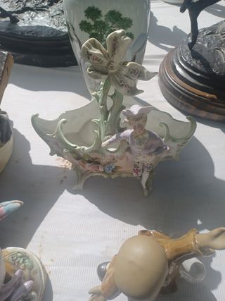 figura de porcelana antigua