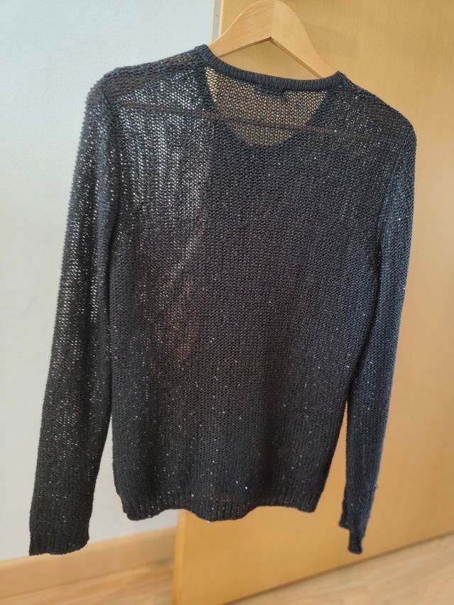 Chaqueta punto negra