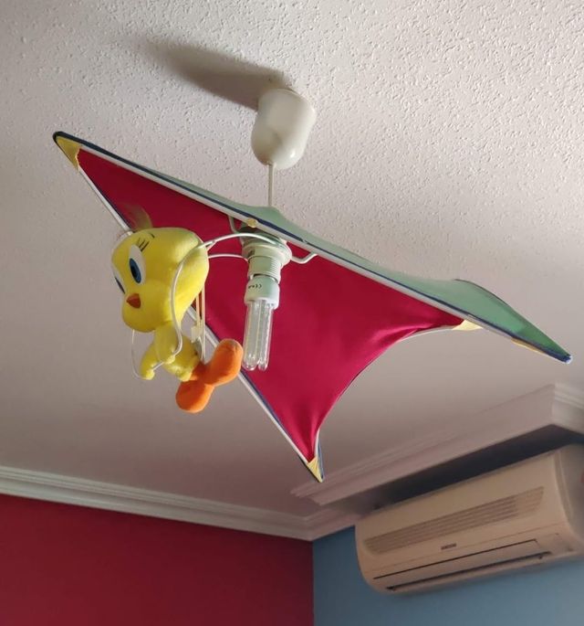 Juego de lamparas Piolín para habitación infantil