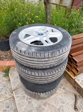 4 Ruedas Ford Ka/Fiesta 195/55 R15