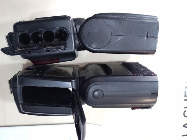 2 Flash Aloong & Triopo Canon - Usati