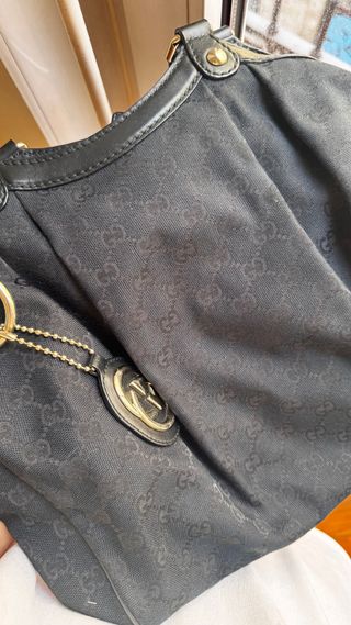 Bolso Gucci Negro en perfectas condiciones!!