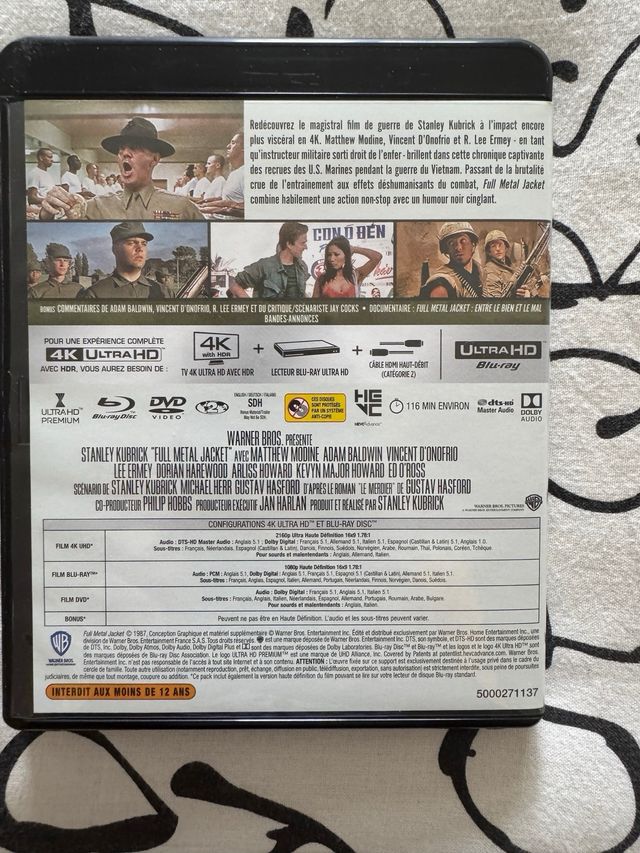 Chaqueta Metálica 4K UHD Blu-ray DVD