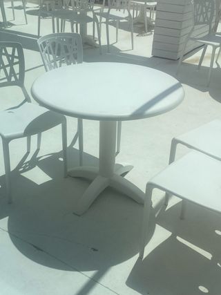 Tavoli da bar con terrazza