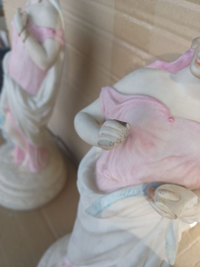 pareja de figuras de porcelana