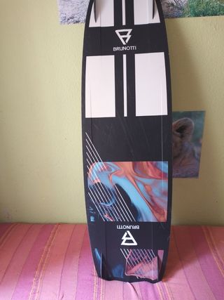 Tabla Kitesurf brunotti dimensión