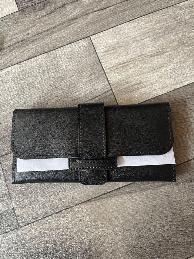 Portafoglio nero donna