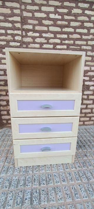 Cajonera de madera 